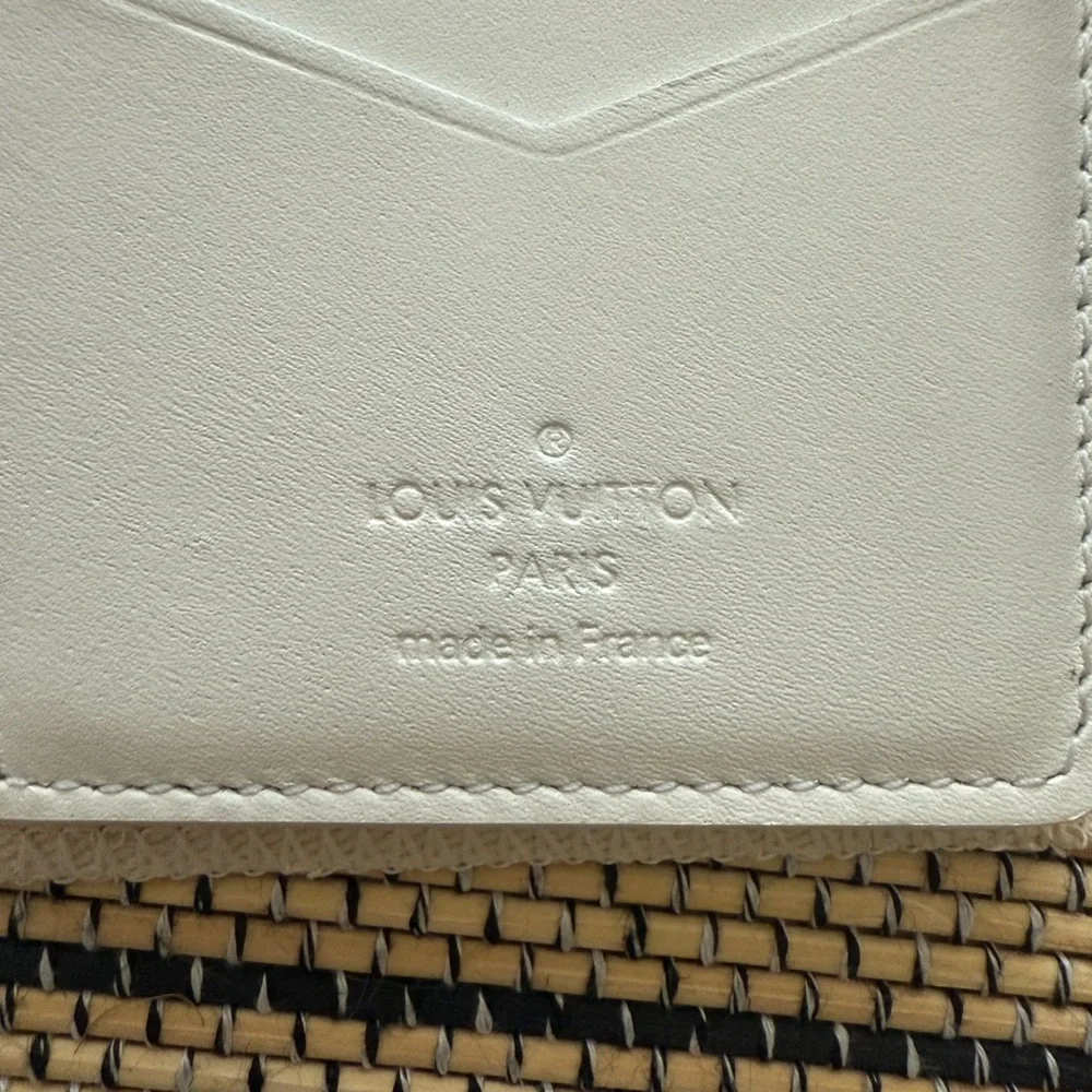 Louis Vuitton Orange and Cream Box - Picture 8 of 8